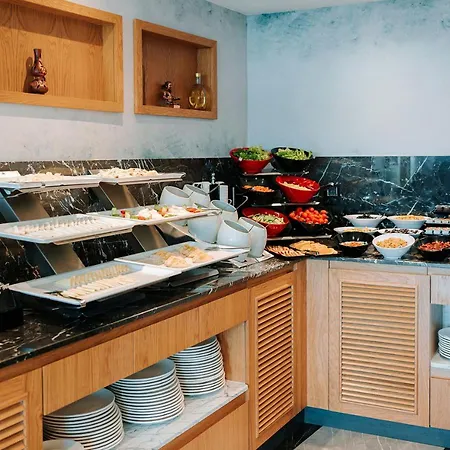 Ξενοδοχείο Invite Corner