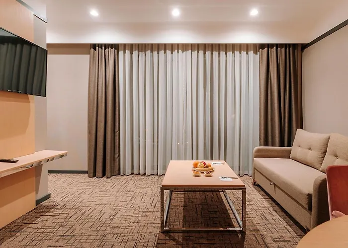 מלון Invite Corner