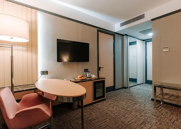 Invite Corner 4* טראבזון